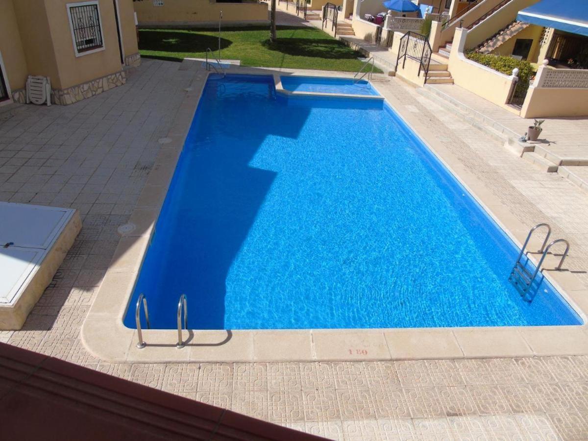 Villa Martin Secure Complex Two Bed Apartment With Access To Six Pools 산 미겔 데 살리나스 외부 사진