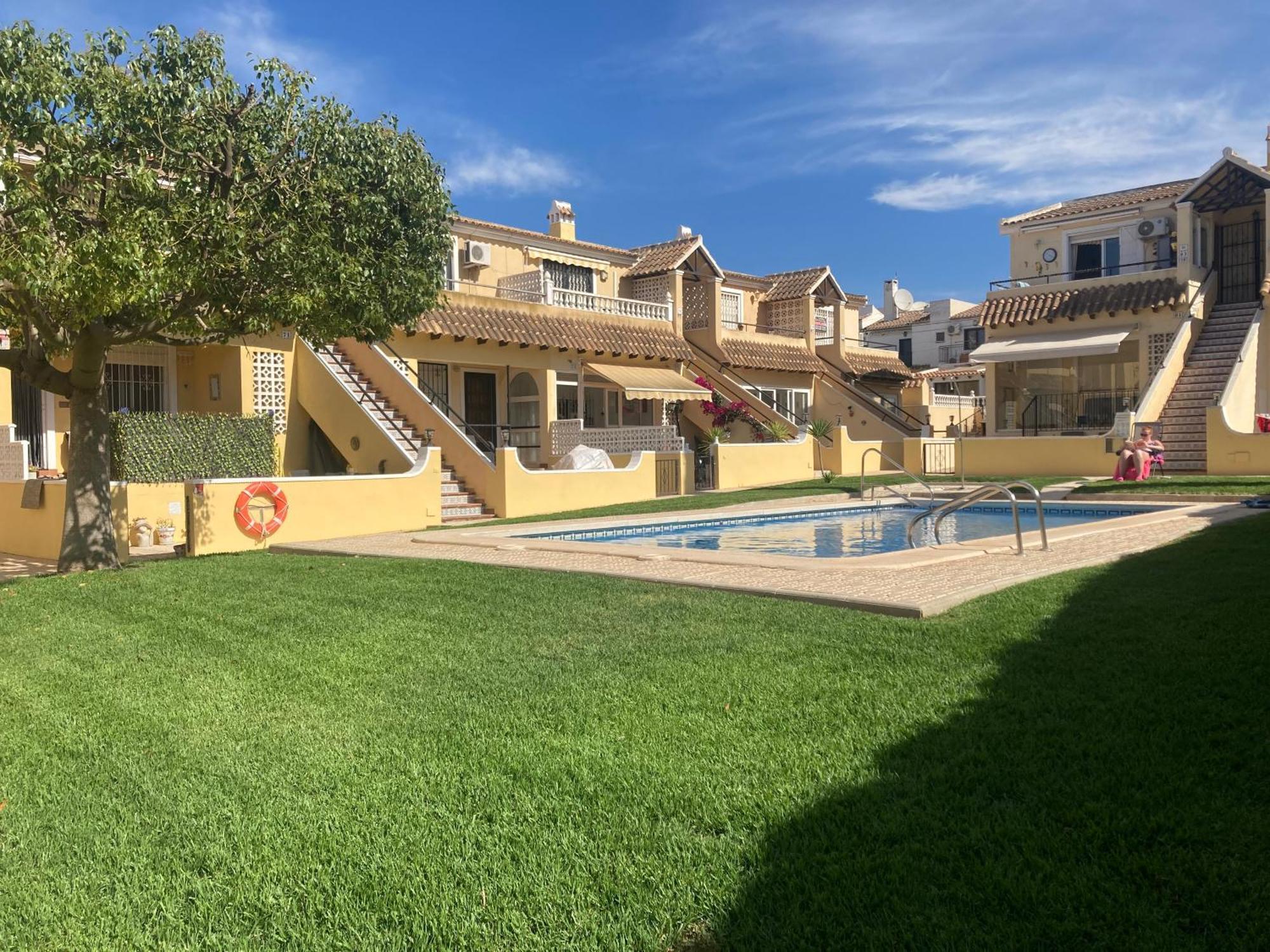 Villa Martin Secure Complex Two Bed Apartment With Access To Six Pools 산 미겔 데 살리나스 외부 사진