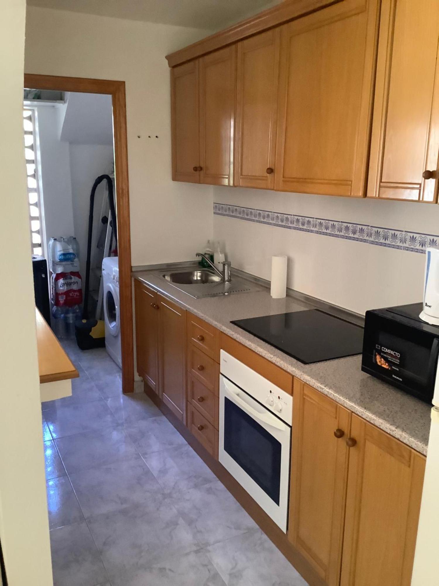 Villa Martin Secure Complex Two Bed Apartment With Access To Six Pools 산 미겔 데 살리나스 외부 사진